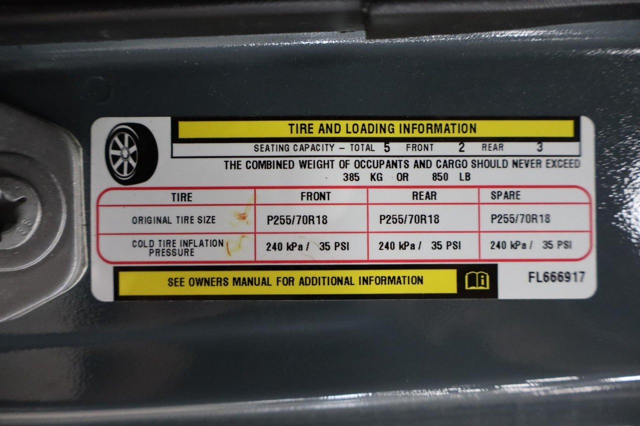 Jeep Wrangler Unlimited Vehicle Full-screen Gallery Image 26