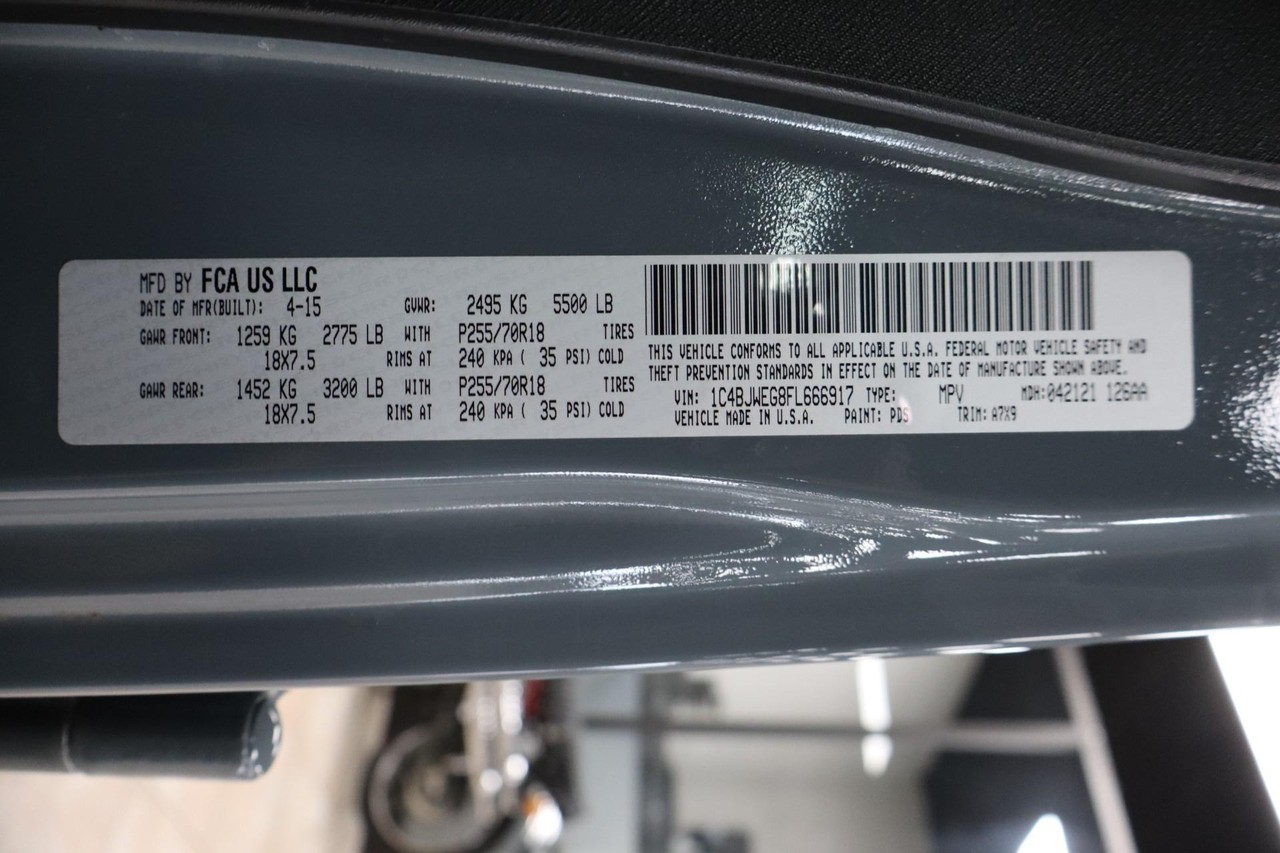 Jeep Wrangler Unlimited Vehicle Full-screen Gallery Image 27