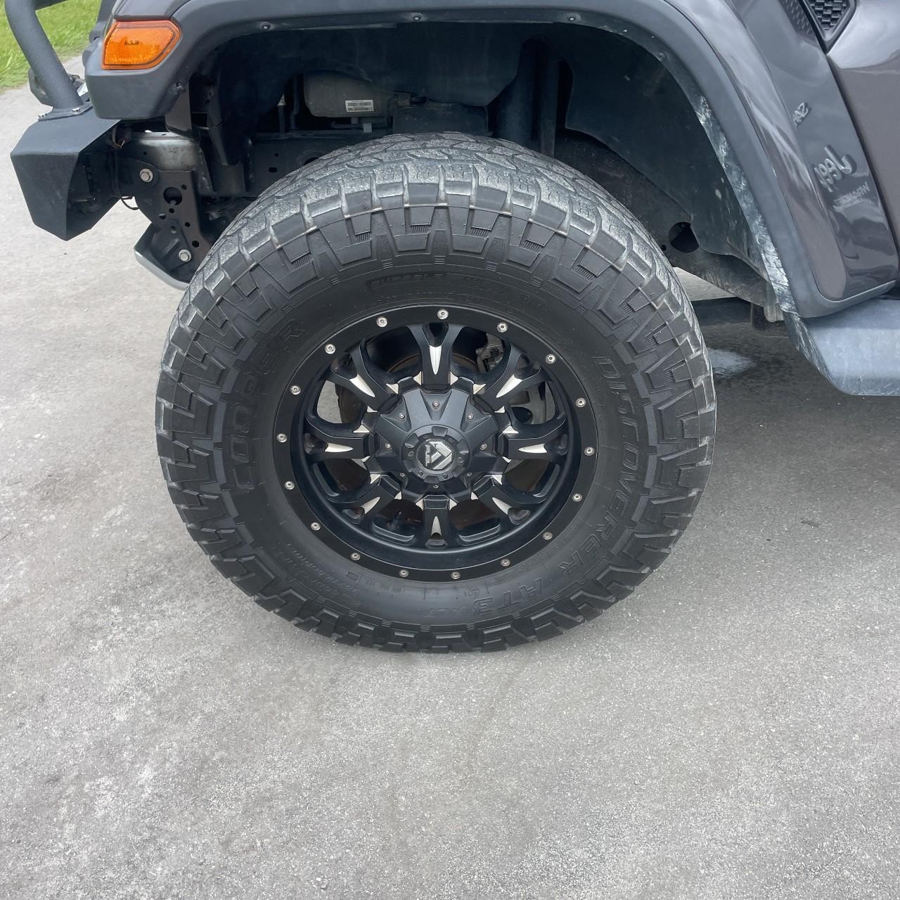 Jeep Wrangler Unlimited Vehicle Full-screen Gallery Image 20