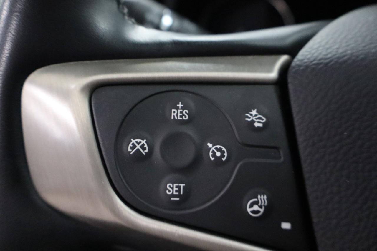 GMC Terrain Vehicle Full-screen Gallery Image 17