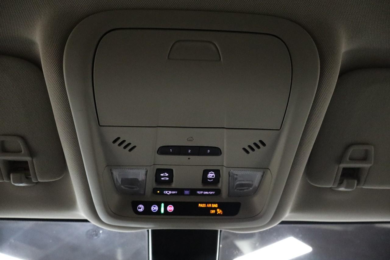 GMC Terrain Vehicle Full-screen Gallery Image 26