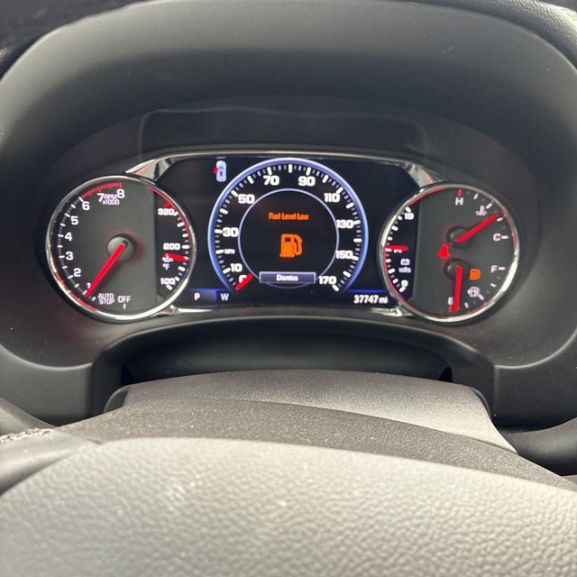 GMC Terrain Vehicle Full-screen Gallery Image 10