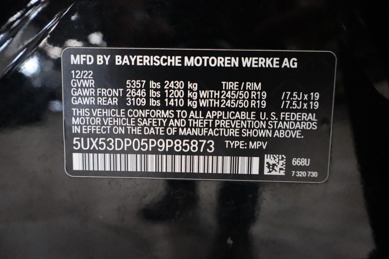 BMW X3 Vehicle Full-screen Gallery Image 42