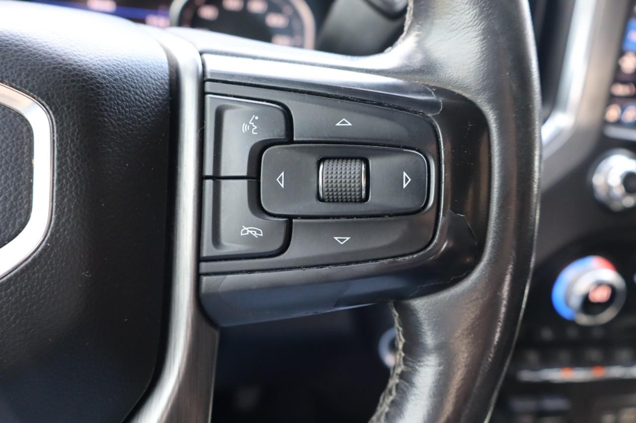 GMC Sierra 2500HD Vehicle Full-screen Gallery Image 18