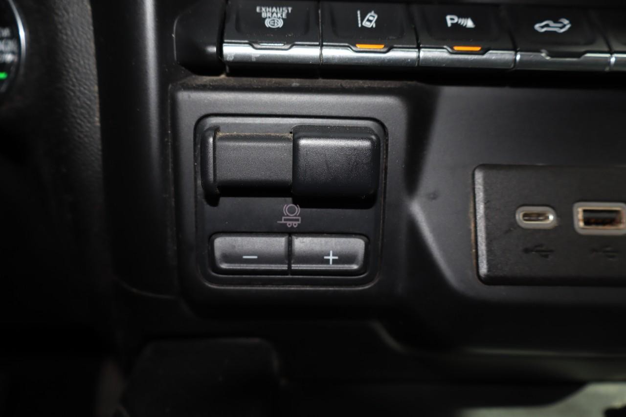 GMC Sierra 2500HD Vehicle Full-screen Gallery Image 24