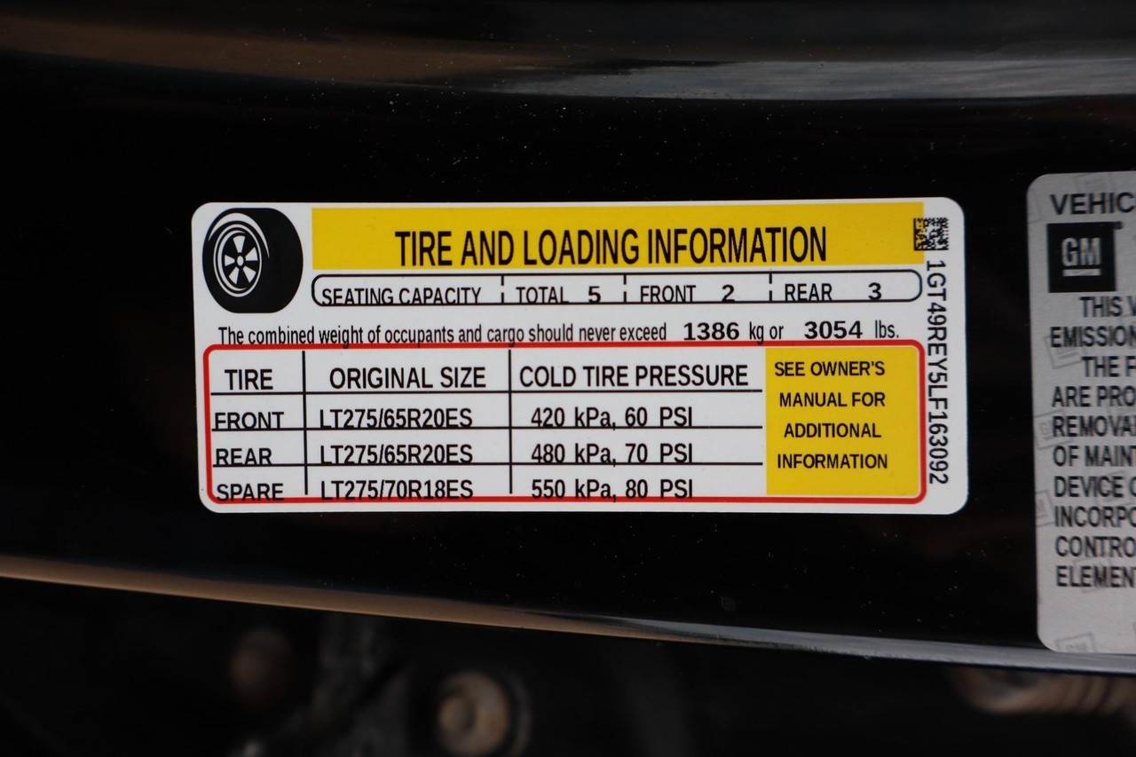 GMC Sierra 2500HD Vehicle Full-screen Gallery Image 38