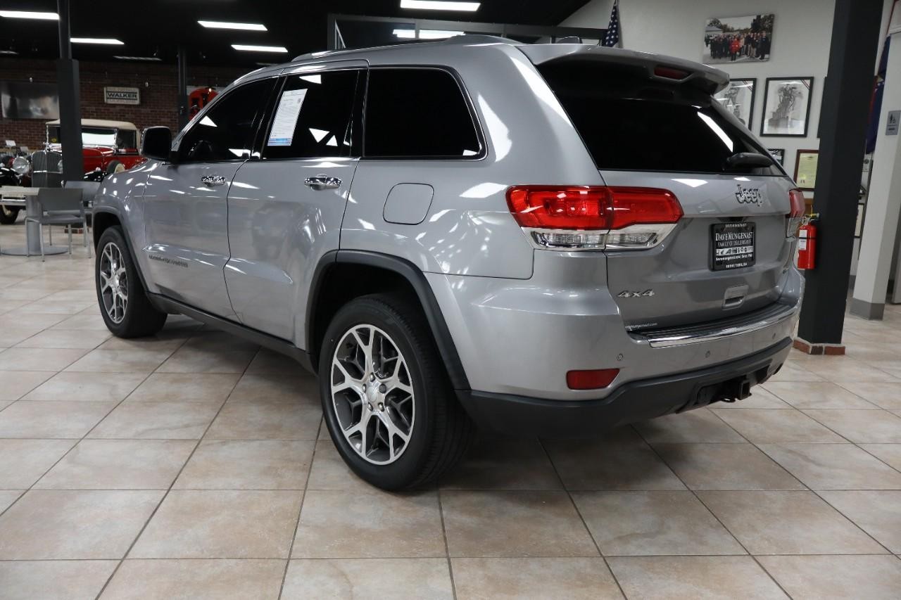 Jeep Grand Cherokee Vehicle Full-screen Gallery Image 4