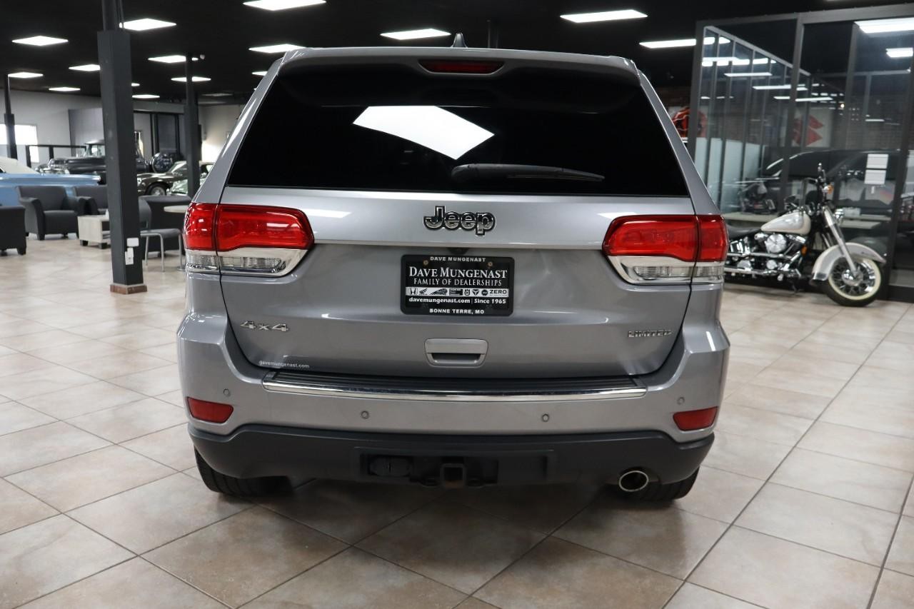 Jeep Grand Cherokee Vehicle Full-screen Gallery Image 5