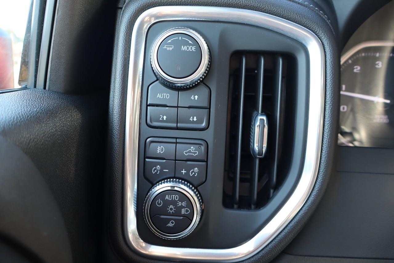 GMC Sierra 2500HD Vehicle Full-screen Gallery Image 18
