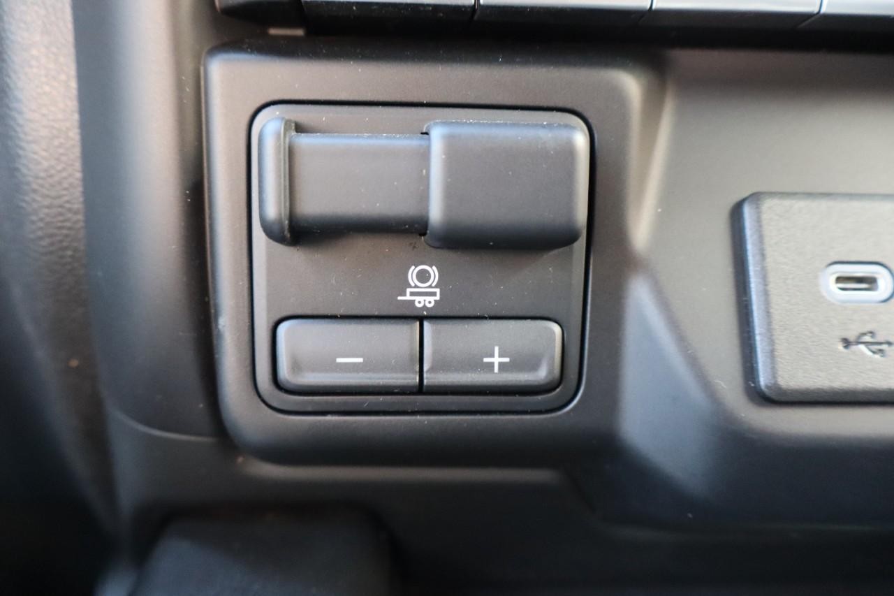GMC Sierra 2500HD Vehicle Full-screen Gallery Image 25