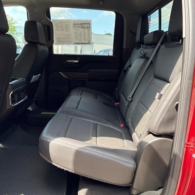 GMC Sierra 2500HD Vehicle Full-screen Gallery Image 11