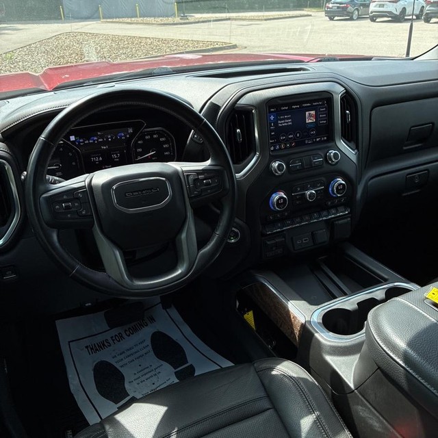 GMC Sierra 2500HD Vehicle Full-screen Gallery Image 14