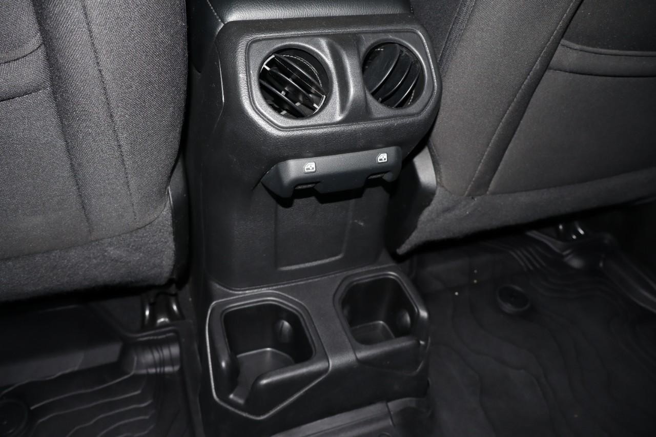 Jeep Wrangler Vehicle Full-screen Gallery Image 21