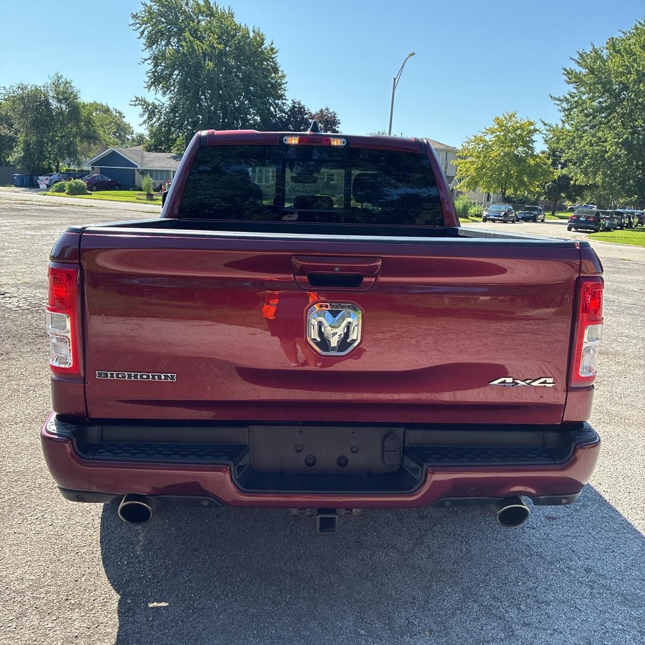 Ram 1500 Vehicle Full-screen Gallery Image 4