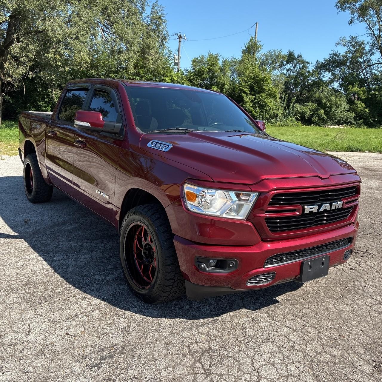 Ram 1500 Vehicle Full-screen Gallery Image 7