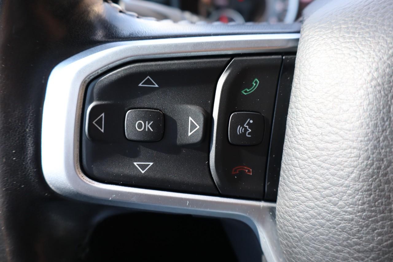 Ram 1500 Vehicle Full-screen Gallery Image 13