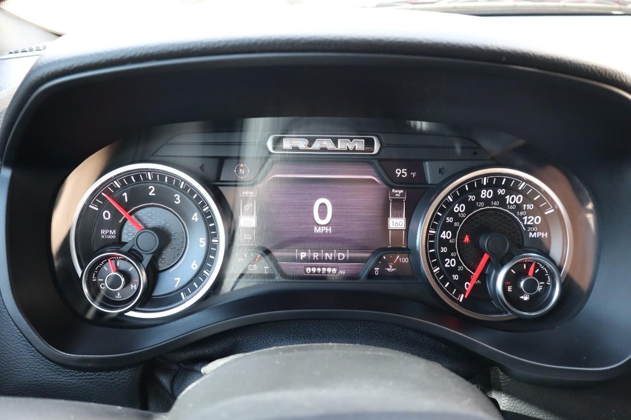 Ram 1500 Vehicle Full-screen Gallery Image 15