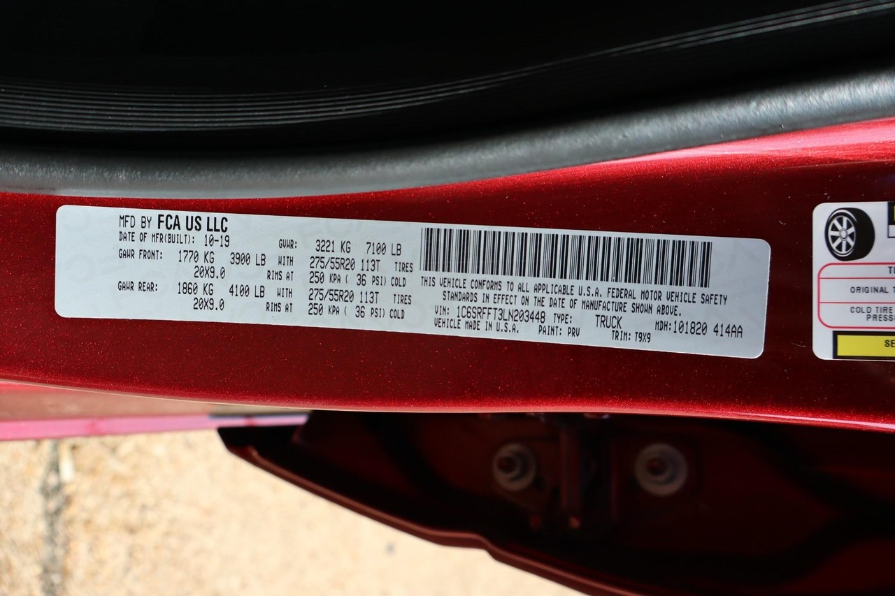Ram 1500 Vehicle Full-screen Gallery Image 30