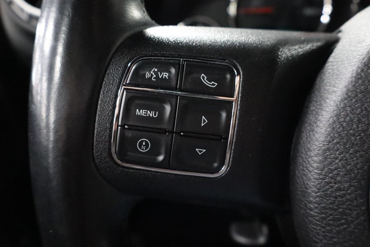 Jeep Wrangler Unlimited Vehicle Full-screen Gallery Image 13