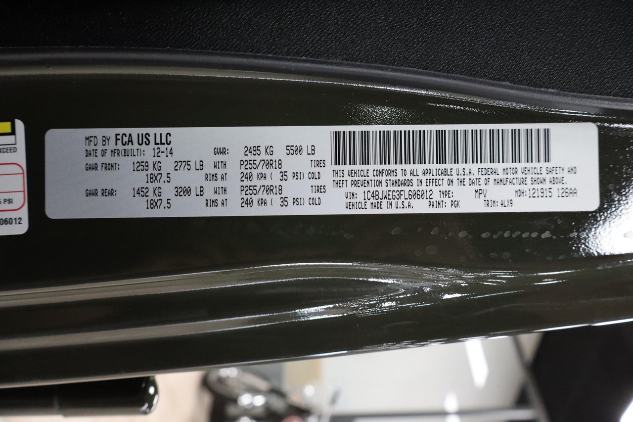 Jeep Wrangler Unlimited Vehicle Full-screen Gallery Image 27
