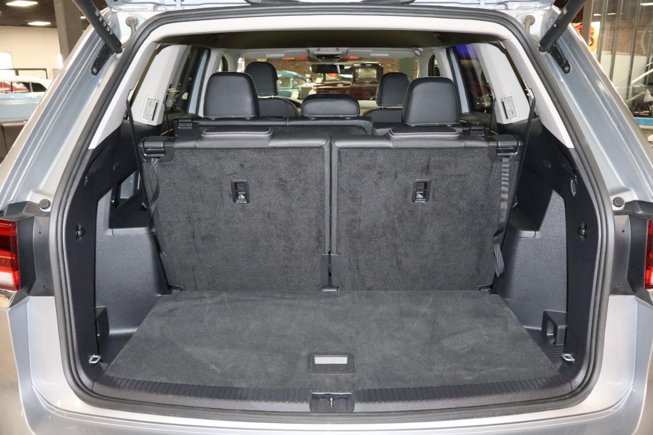 Volkswagen Atlas Vehicle Full-screen Gallery Image 27