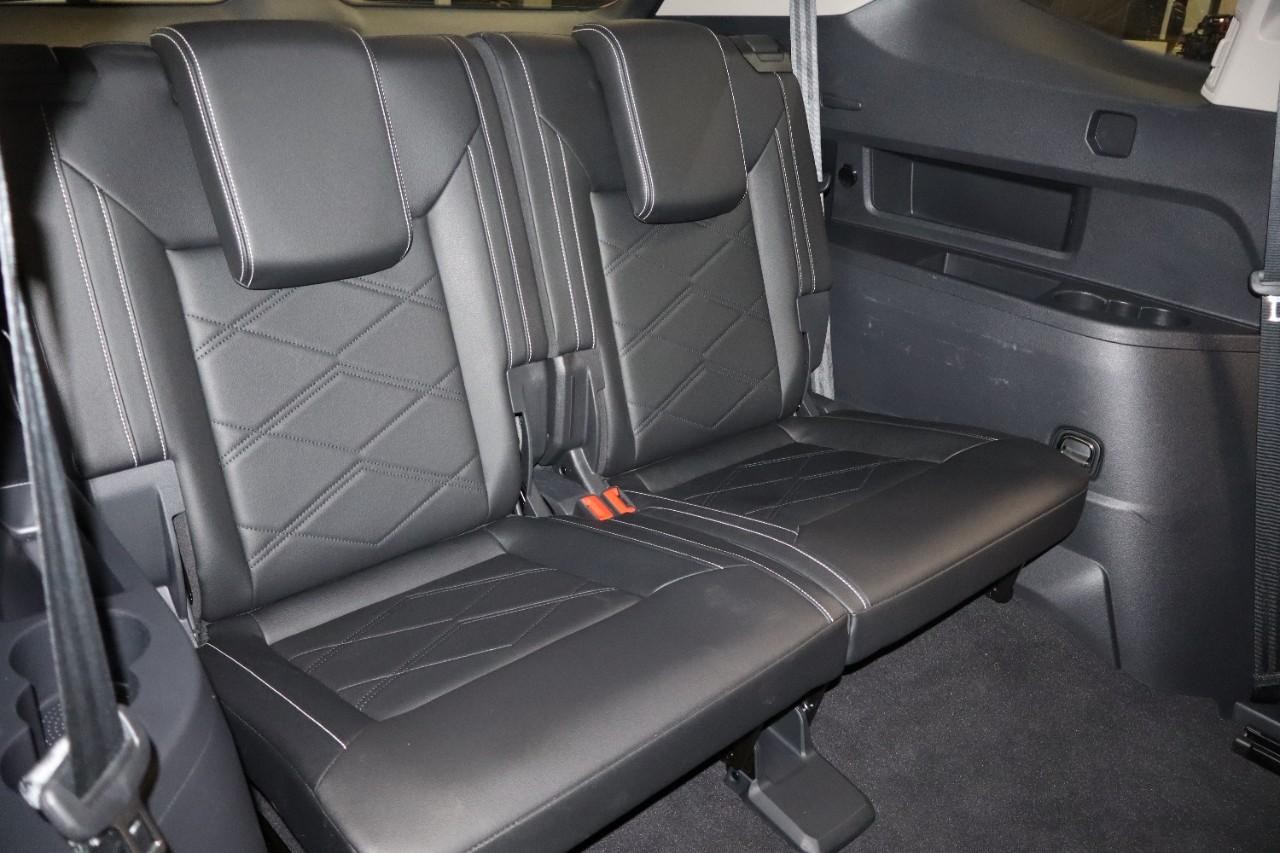 Volkswagen Atlas Vehicle Full-screen Gallery Image 36