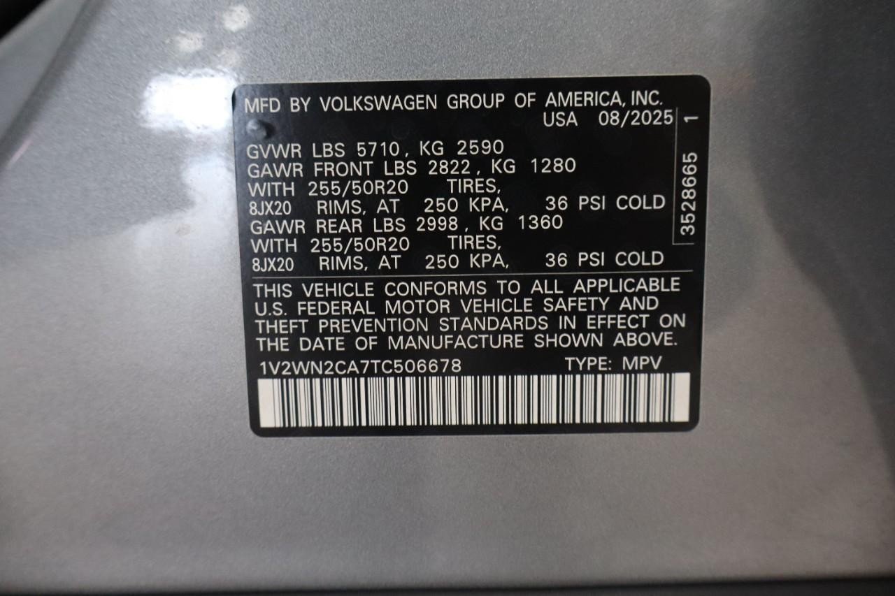 Volkswagen Atlas Vehicle Full-screen Gallery Image 41