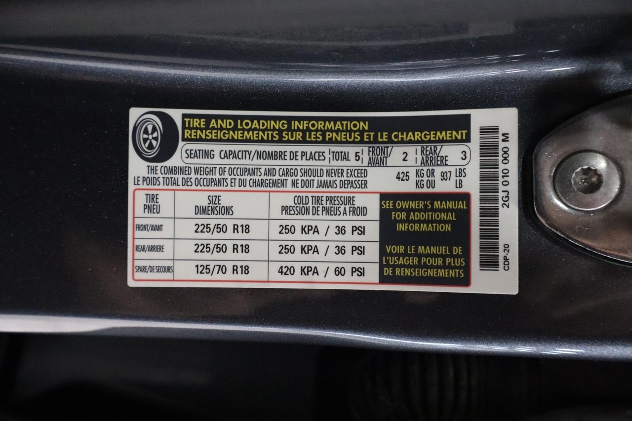Volkswagen Taos Vehicle Full-screen Gallery Image 26
