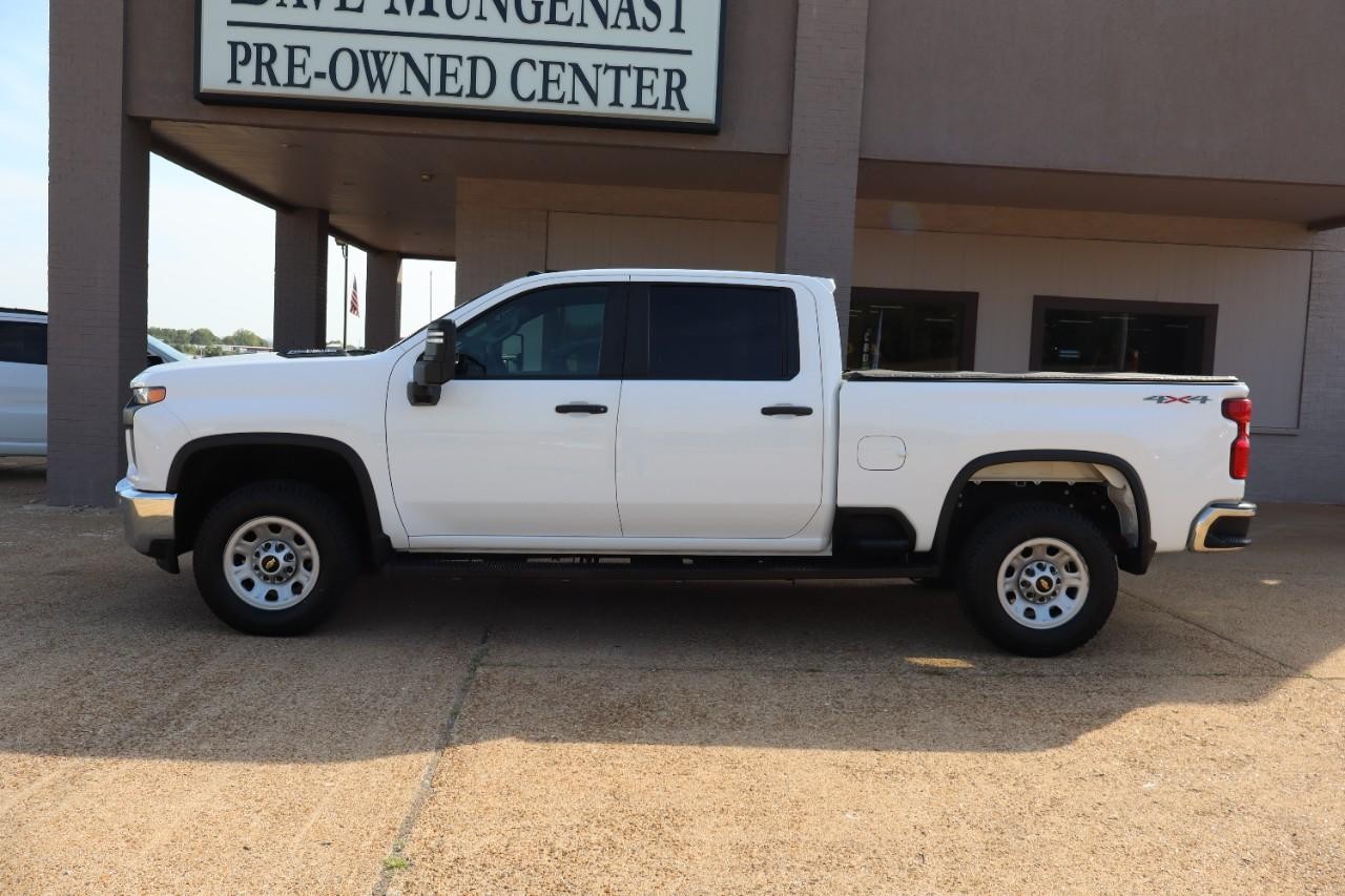 Chevrolet Silverado 3500HD Vehicle Full-screen Gallery Image 02