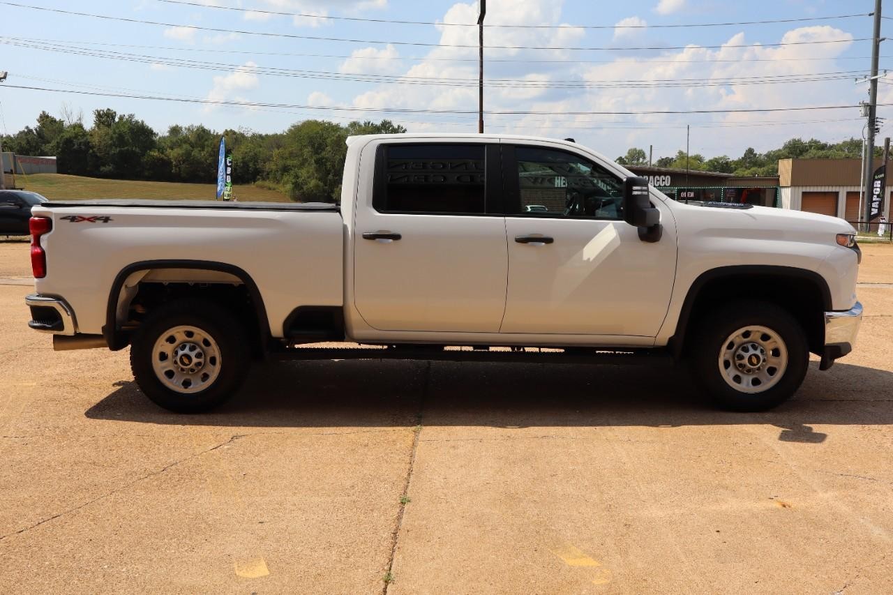 Chevrolet Silverado 3500HD Vehicle Full-screen Gallery Image 06