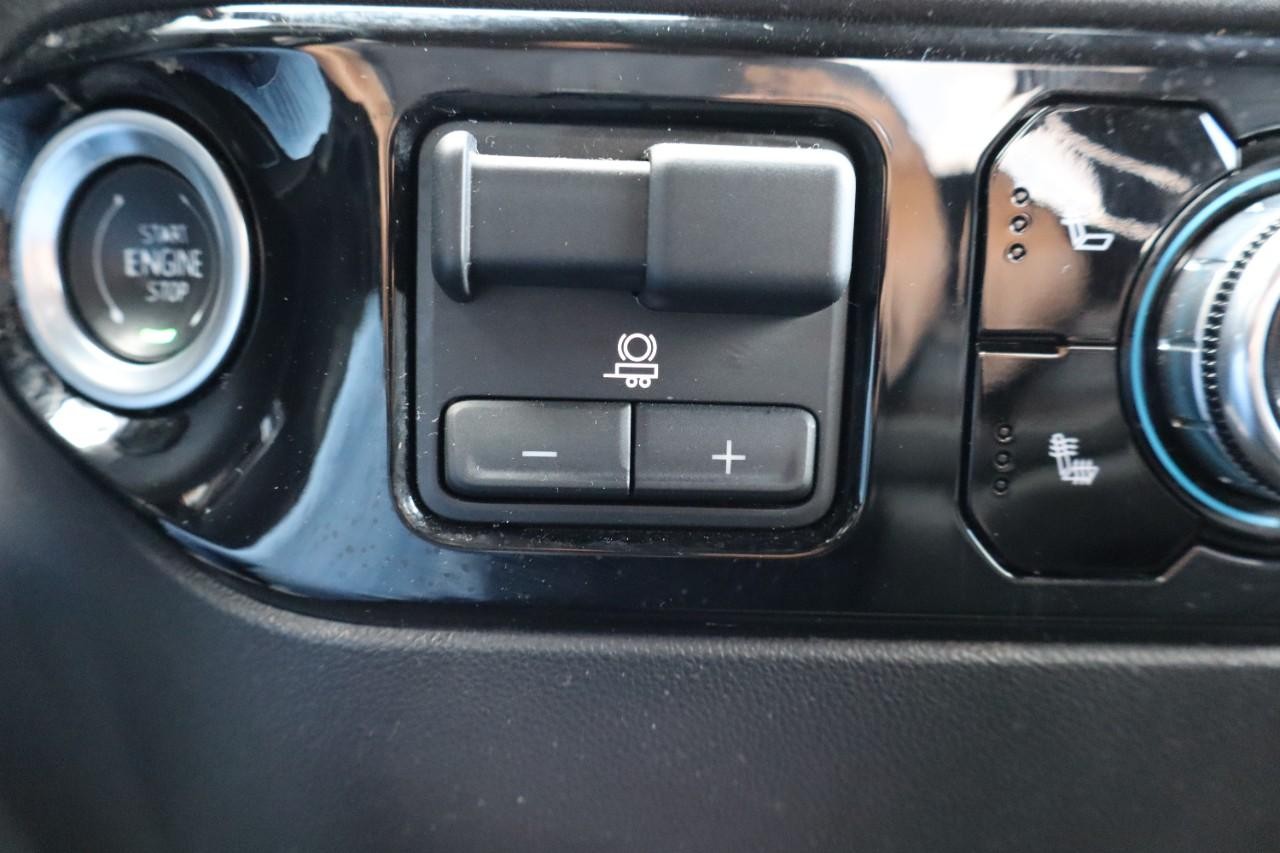 GMC Sierra 1500 Vehicle Full-screen Gallery Image 23