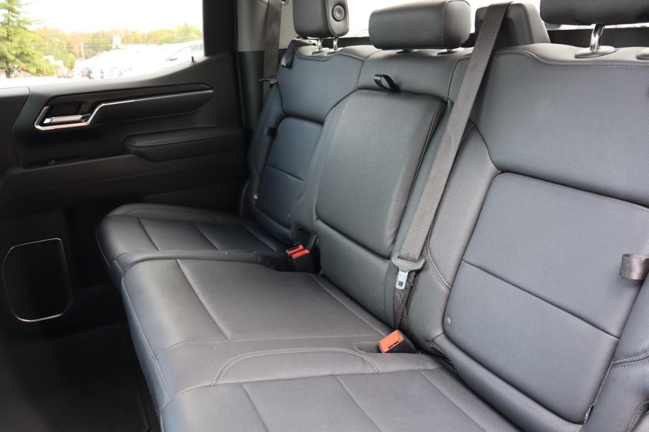 GMC Sierra 1500 Vehicle Full-screen Gallery Image 28