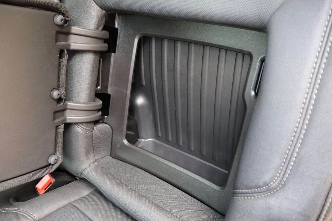 GMC Sierra 1500 Vehicle Full-screen Gallery Image 29