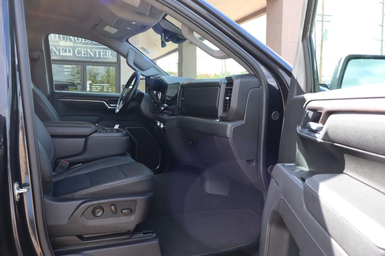 GMC Sierra 1500 Vehicle Full-screen Gallery Image 34