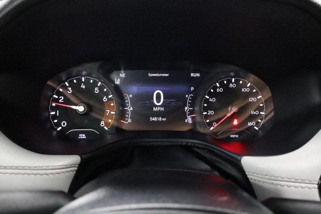 Jeep Compass Vehicle Full-screen Gallery Image 15