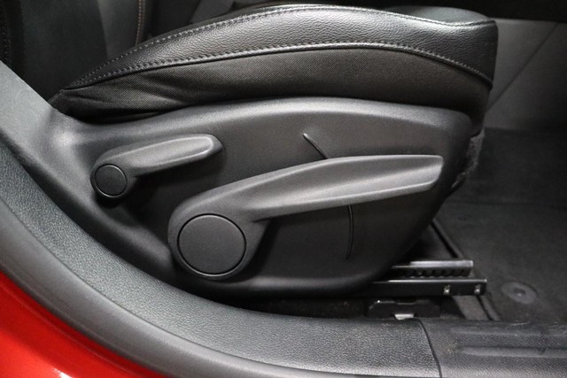 Jeep Compass Vehicle Full-screen Gallery Image 27