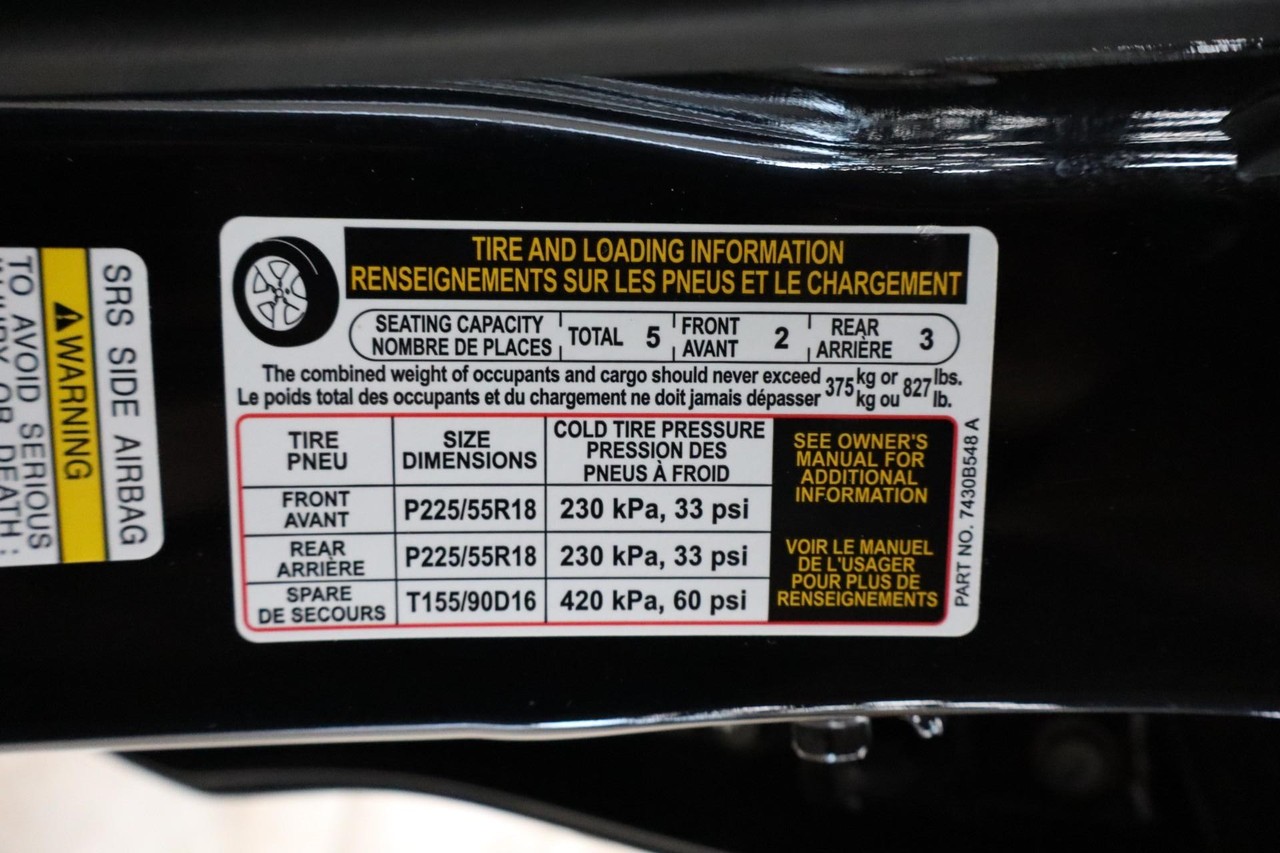 Mitsubishi Outlander Sport Vehicle Full-screen Gallery Image 28