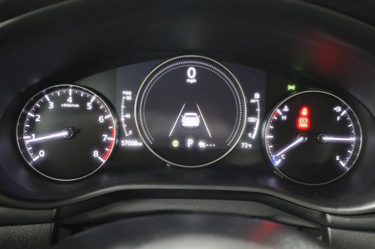 Mazda Mazda3 Sedan Vehicle Full-screen Gallery Image 16