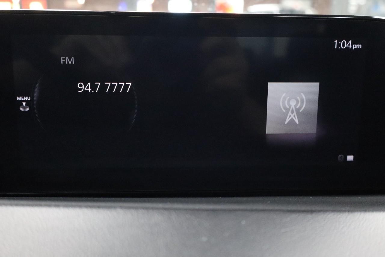 Mazda Mazda3 Sedan Vehicle Full-screen Gallery Image 17