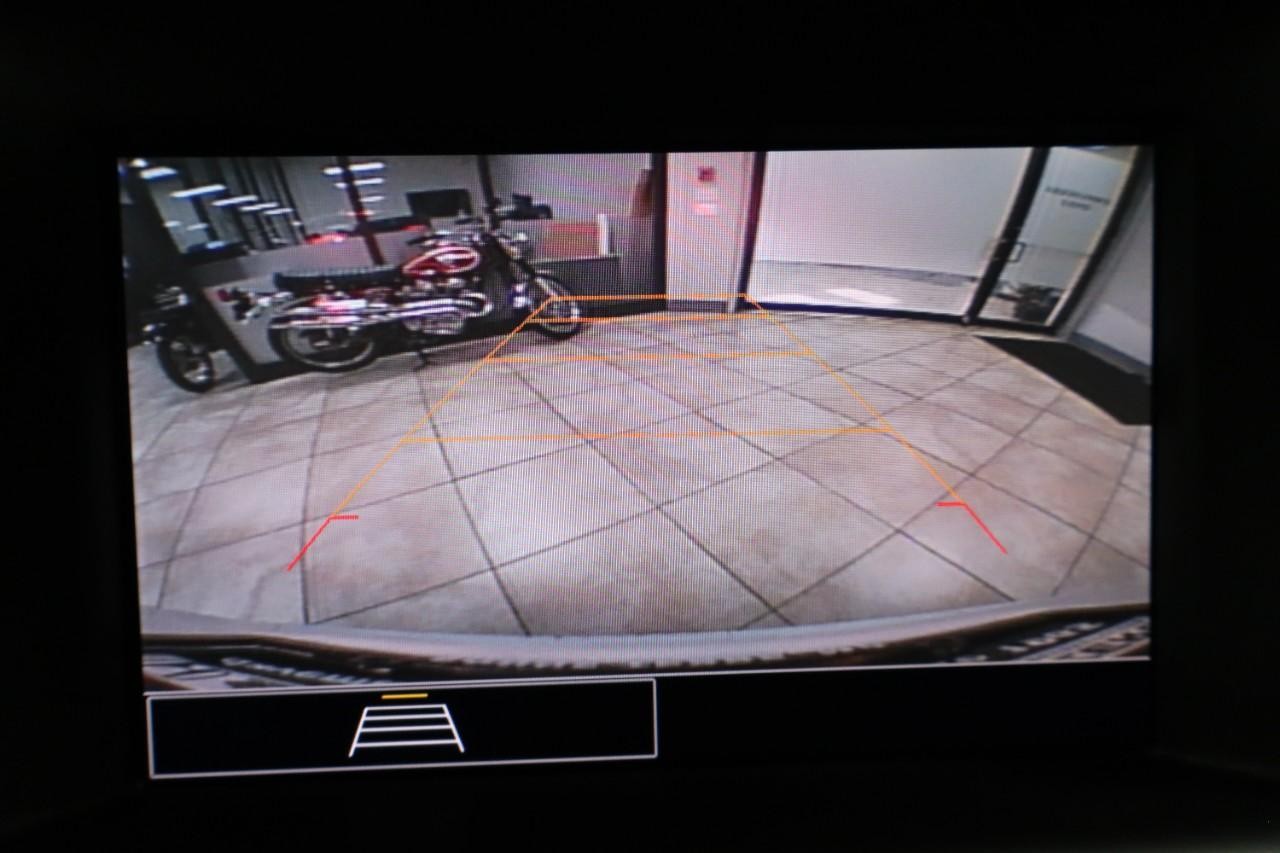 GMC Terrain Vehicle Full-screen Gallery Image 19