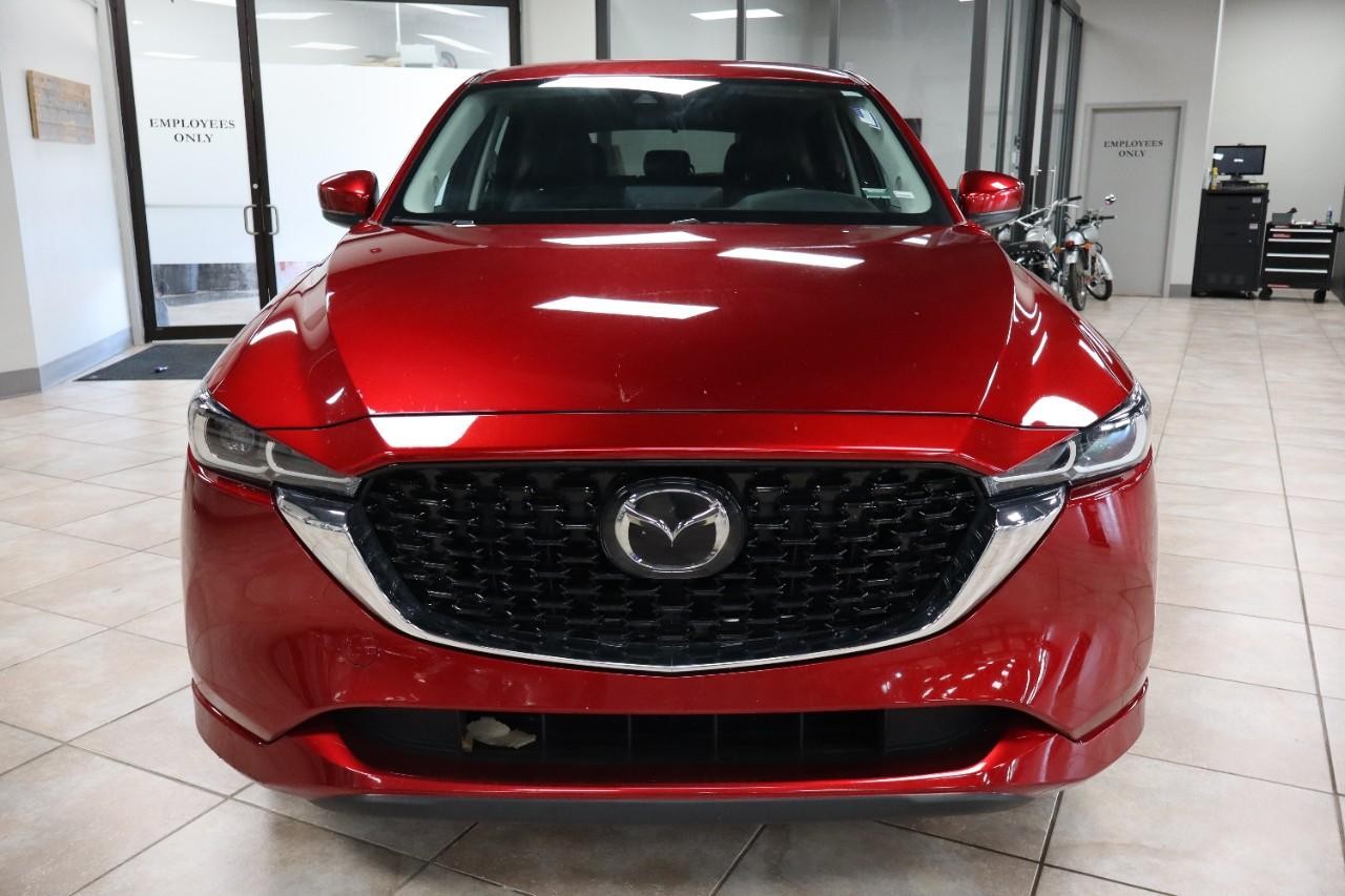 Mazda CX-5 Vehicle Full-screen Gallery Image 9