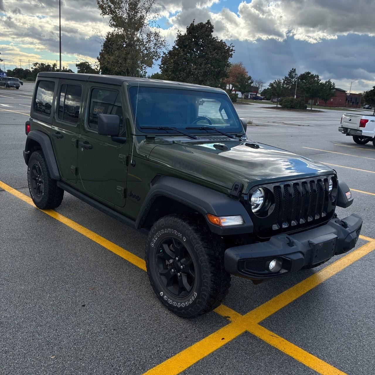 Jeep Wrangler Vehicle Full-screen Gallery Image 7