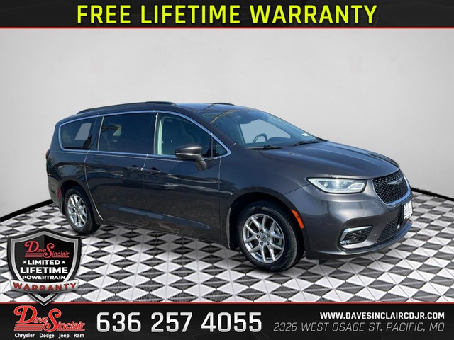 2022 Chrysler Pacifica Touring L at Dave Sinclair Chrysler Dodge Jeep Ram in Pacific MO