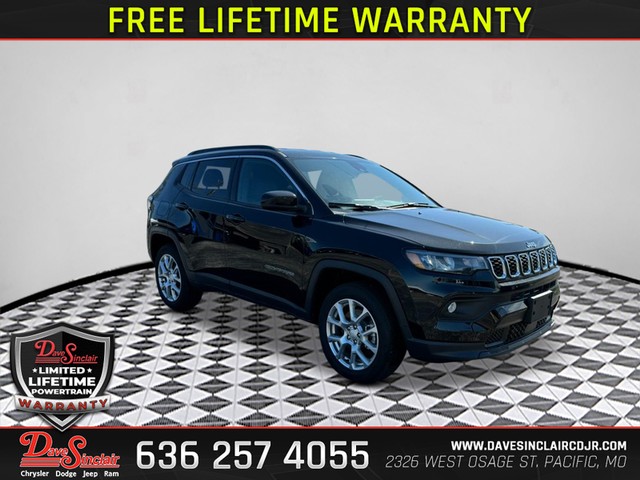 2024 Jeep Compass Latitude Lux at Dave Sinclair Chrysler Dodge Jeep Ram in Pacific MO