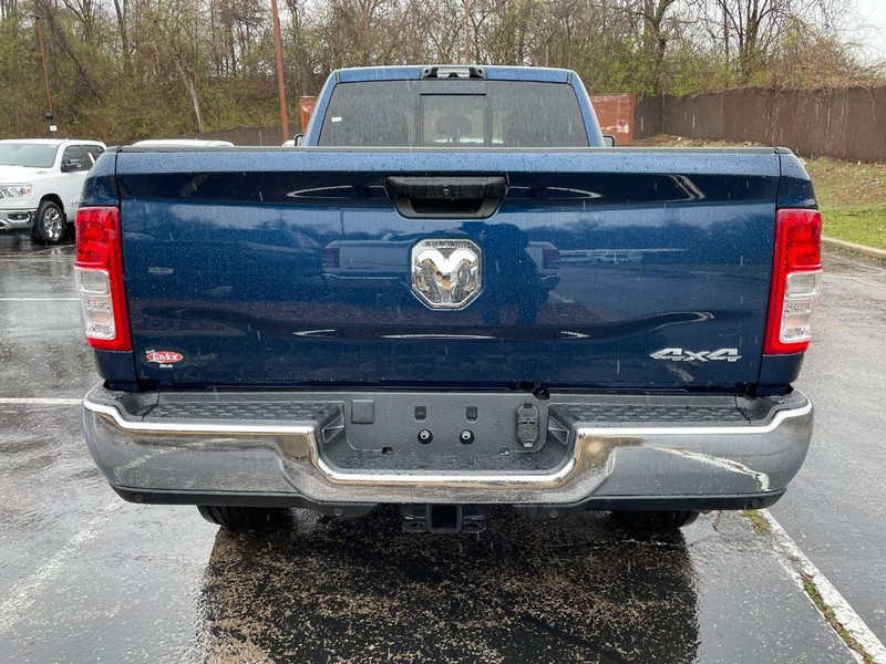 Ram 2500 Vehicle Image 14