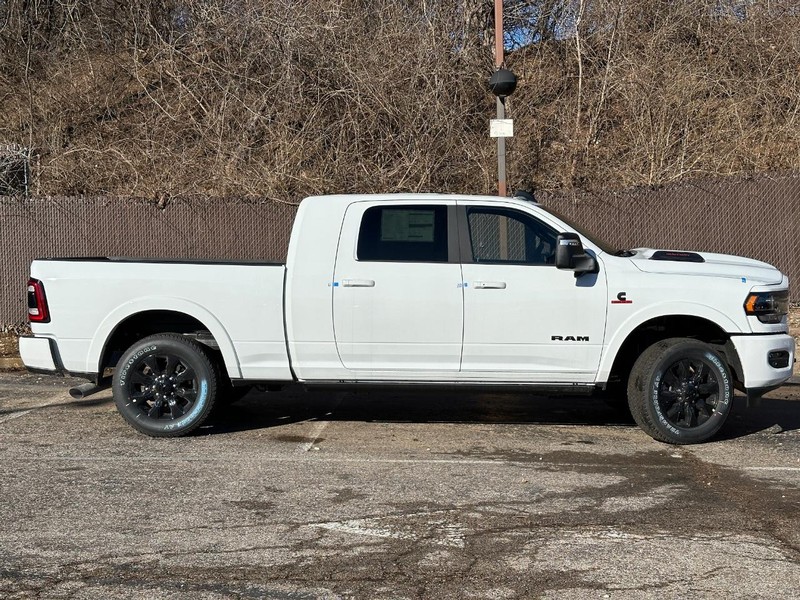 Ram 2500 Vehicle Image 02