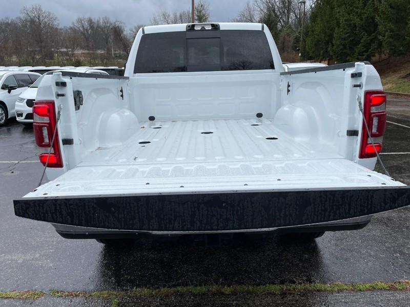 Ram 2500 Vehicle Image 13