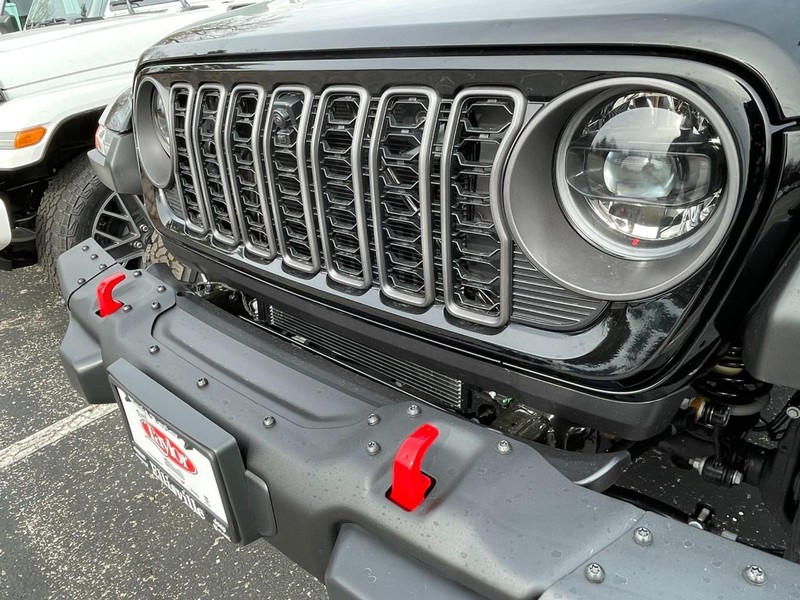 Jeep Wrangler Vehicle Image 11