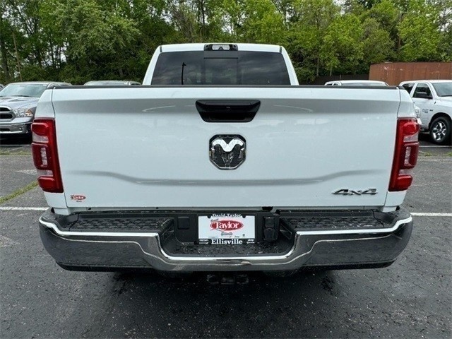 Ram 2500 Vehicle Image 15