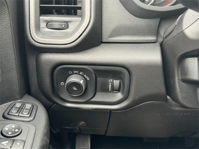 Ram 2500 Vehicle Image 22